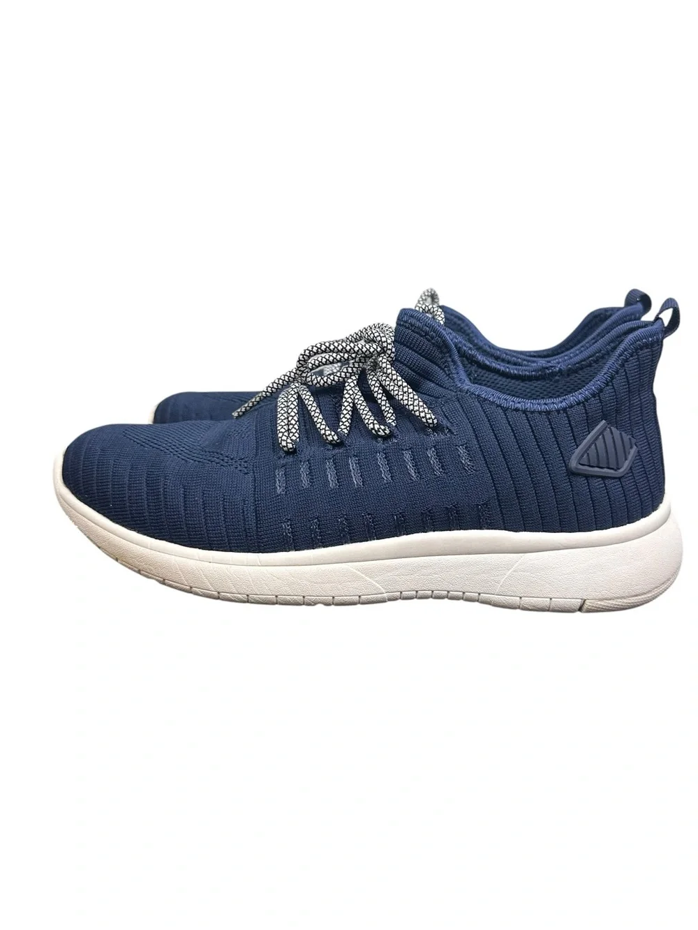 Blondo Kamie Navy Knit Sneakers Water Resistant B3403 Size 8.5